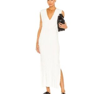 Weekend Stories Adriana Maxi Dress in Ivory Size Medium
